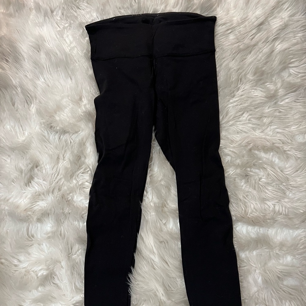 Wunder under Lululemon size 4